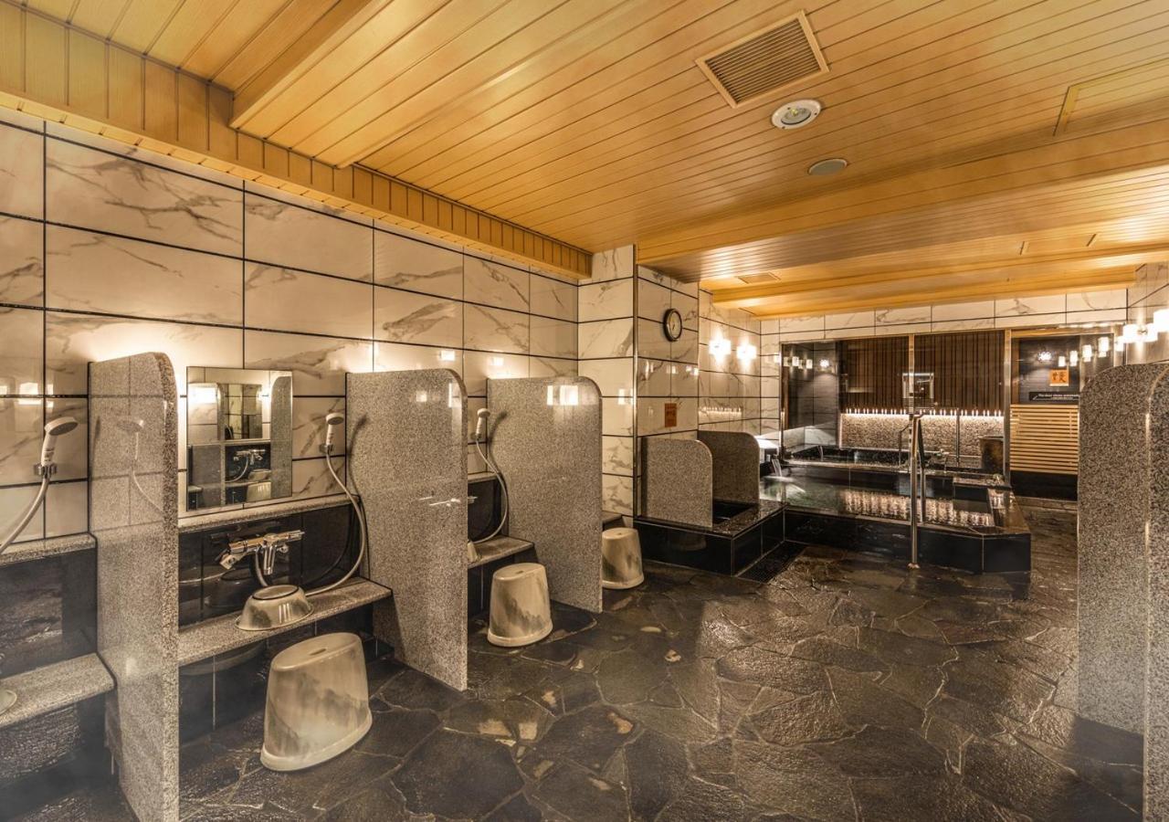 Apa Hotel & Resort Hakata Ekihigashi ฟูกุโอกะ ภายนอก รูปภาพ