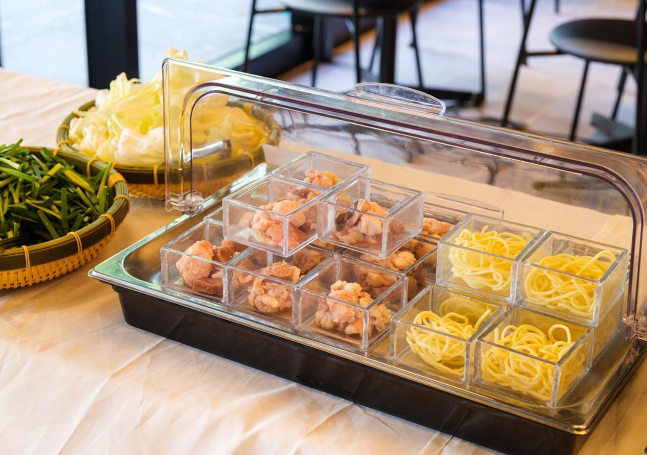 Apa Hotel & Resort Hakata Ekihigashi ฟูกุโอกะ ภายนอก รูปภาพ